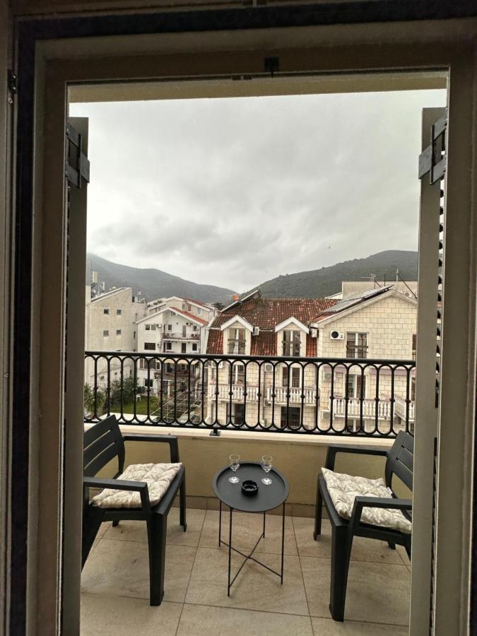 Saly Apart Budva Exteriör bild